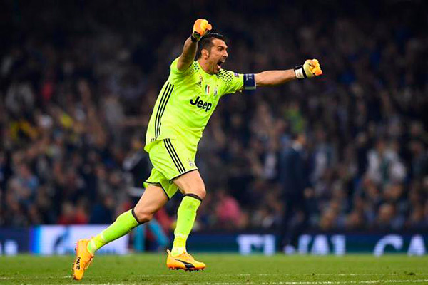 第三次与欧冠奖杯擦身而过，你能理解39岁布冯的失望吗