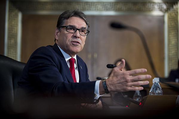 美国能源部长：无意放弃环保领袖地位，欢迎中国接过领导权