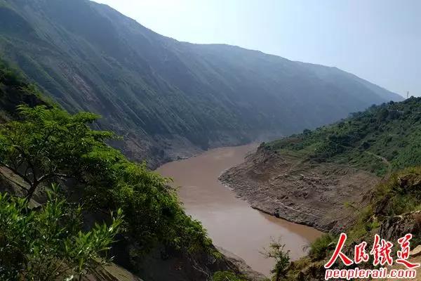 直击中国最难隧道工程大柱山隧道：历时9年仍未打通