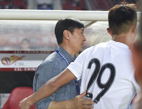 一位中超土帅的非正常“下课”：贾秀全，信任都是易碎品