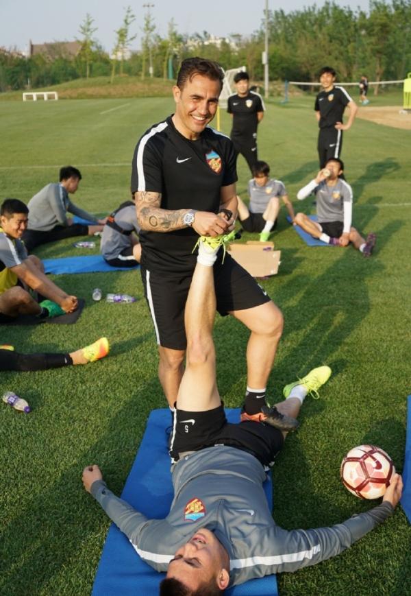 对话卡纳瓦罗：足协新政过于简单，中超快变成足球学校了