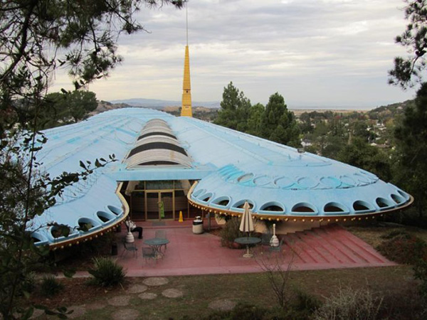 建筑大师赖特150岁诞辰，他的作品不只有流水别墅