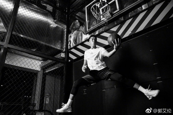 如果NBA是一家培训机构，这些中国球员都在“通宵排队”