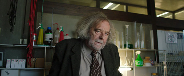 睡不着｜《生吃》：“夜间”的法律