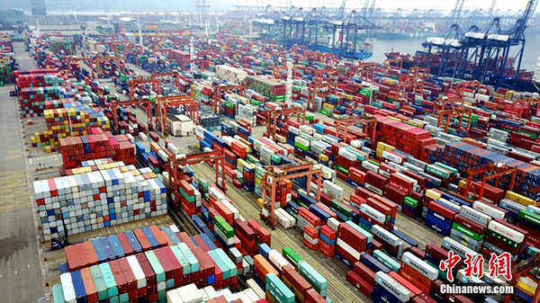 去年中国对外直接投资飙升44%，跃升为全球第二大投资国