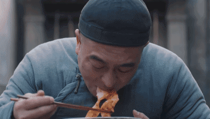 优秀的国产剧里，一顿饭要吃出许多事情