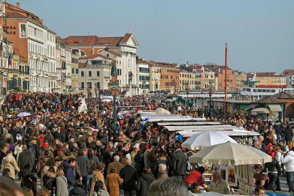 游客猛于虎？意大利和西班牙正在把游客往外赶