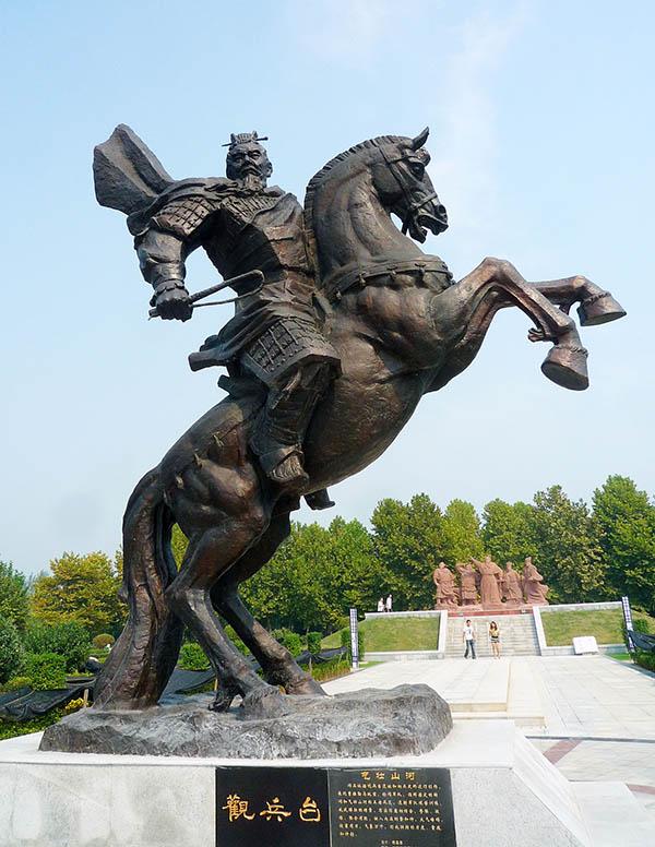 问吧精选︱朱子彦：曹操“挟天子”真的能“令诸侯”吗