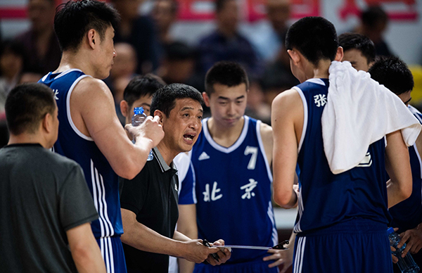 北京男篮“老炮儿”的二十年，流水的北京队铁打的闵鹿蕾