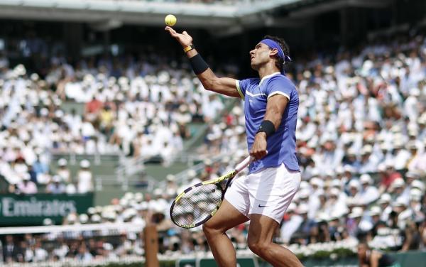 纳达尔拿下法网第十冠！31岁了，他还是屹立不倒的红土之王