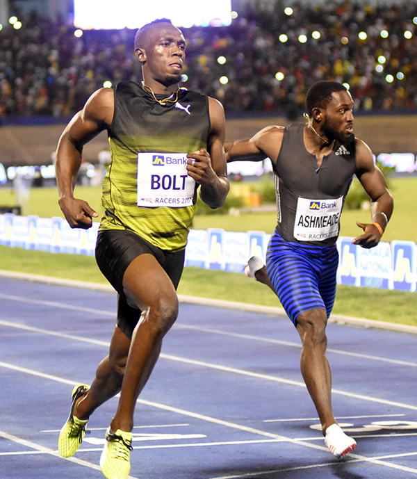 博尔特上演家乡最后一战！见证闪电，人类还剩最后两个月