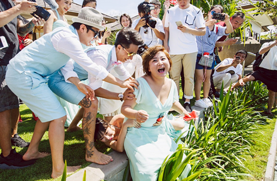 澎湃联播｜谁在我的婚礼上搞事，我就和他拼命