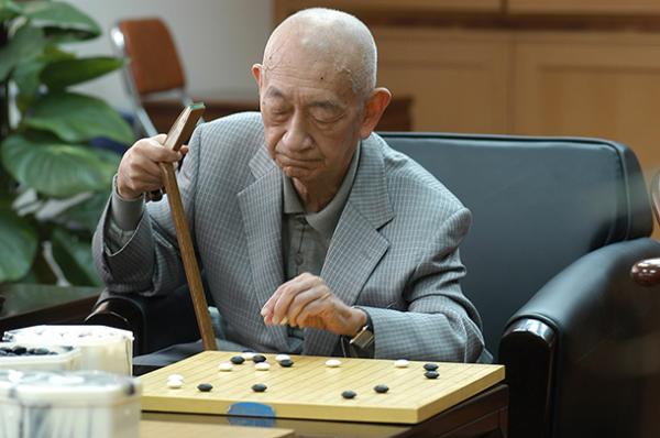 吴清源诞辰103年：他的围棋天才是怎么被日本人发现的？