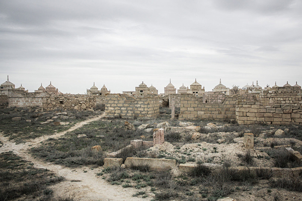 走遍亚洲大草原，这个意大利小伙爱上一众斯坦国和隐秘共和国
