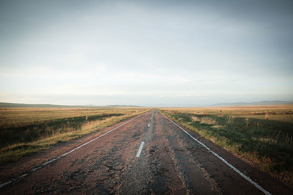 走遍亚洲大草原，这个意大利小伙爱上一众斯坦国和隐秘共和国