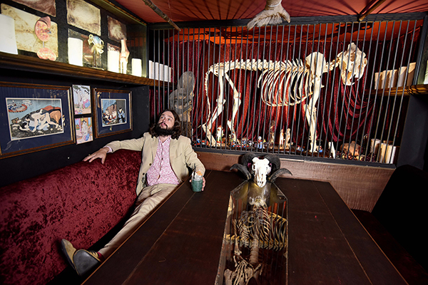 趣看｜猎奇博物馆：名人“弃物”，一丝诡异的味道