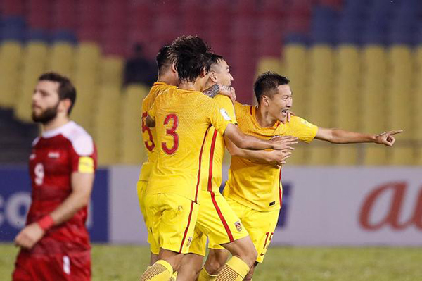 新华社评论：还剩最后180分钟，国足会战斗到最后一秒