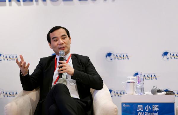 安邦保险集团：董事长兼总经理吴小晖因个人原因不能履职