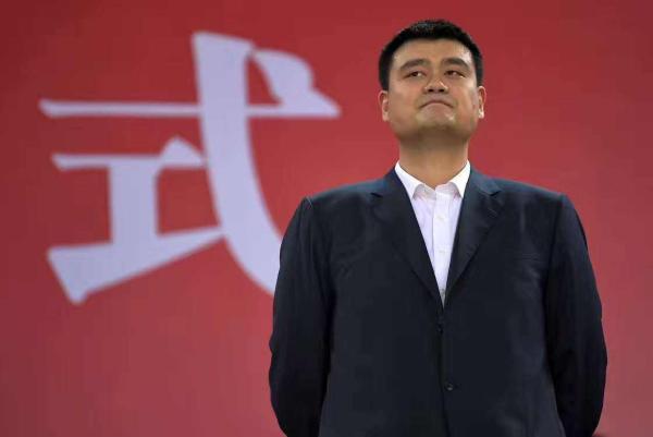 姚明亲笔撰文畅谈“体育文化”：最重要的不是凯旋，而是战斗