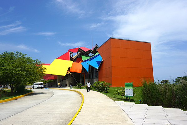 我在巴拿马与中国建交的前夜，碰巧去了一趟这个中美洲小国