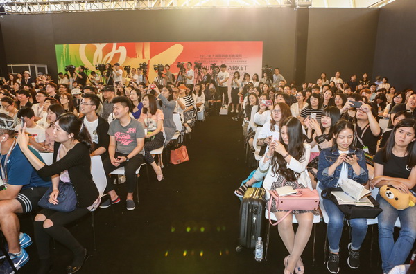 上海电视节｜育良书记变身达康书记，直斥业内不合理现象