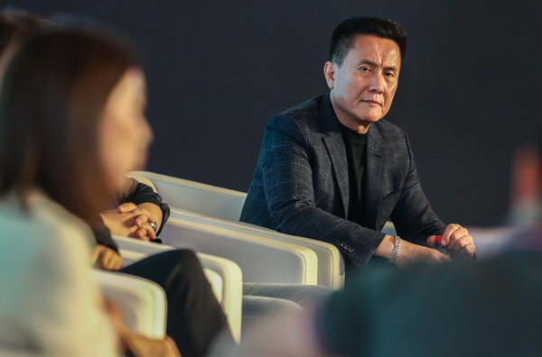 上海电视节｜育良书记变身达康书记，直斥业内不合理现象