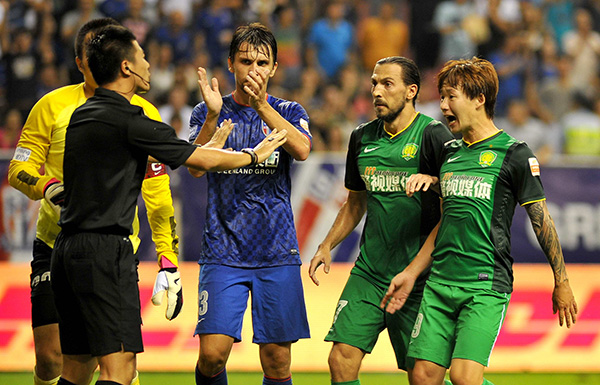 上次执法世界杯是7年前！国足没出局，中国裁判已无缘俄罗斯