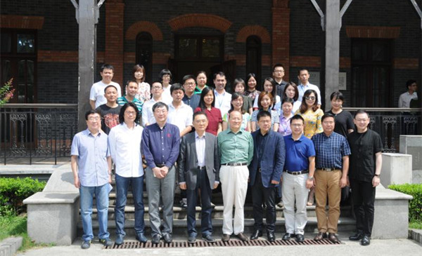 上戏办电影评论研修班：文艺评论不能成为资本的雇佣军