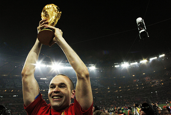 对话伊涅斯塔：相比来中超踢球，不如在某宝上卖我的红酒