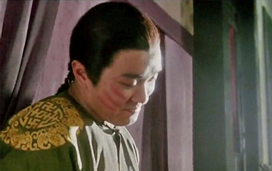 澎湃联播｜借着魔术耍流氓？我也想在他脸上变个五道杠