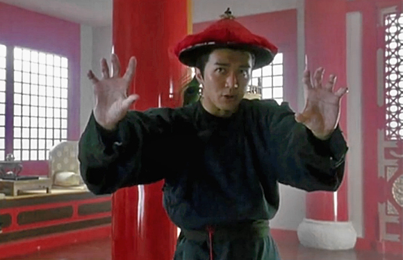 澎湃联播｜借着魔术耍流氓？我也想在他脸上变个五道杠