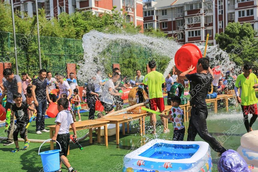父亲节将至  幼儿园里狂欢节 (4).jpg