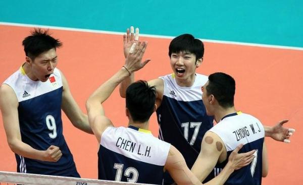 男排复仇战打出久违韧性，外教洛萨诺也搞“会海战术”