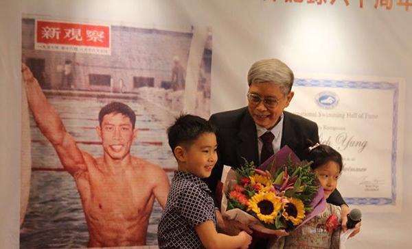 中国首破游泳世界纪录60周年，名将告诫：钱不该是第一位