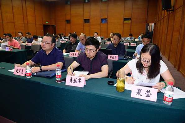 当代中国马克思主义研究创新论坛：深入现实才能谈中国经验