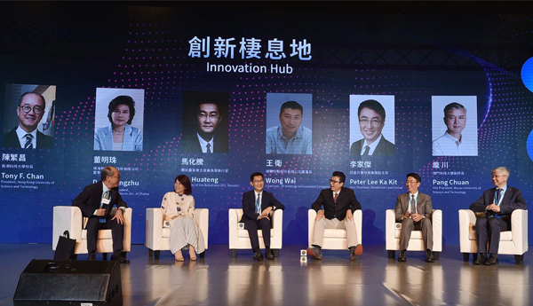 王卫建议企业和政府定期交流：我去管下腾讯，马化腾来管顺丰