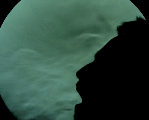 趣看｜纹影摄影，肉眼下看不见的气流慢动作