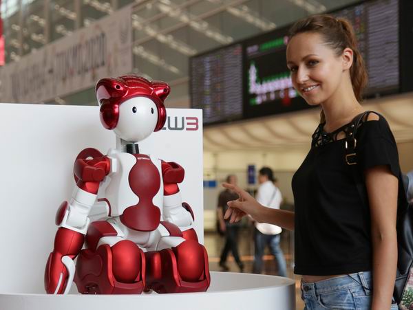 机器人开始用自己的语言聊天，关于人工智能我们知道得太少了