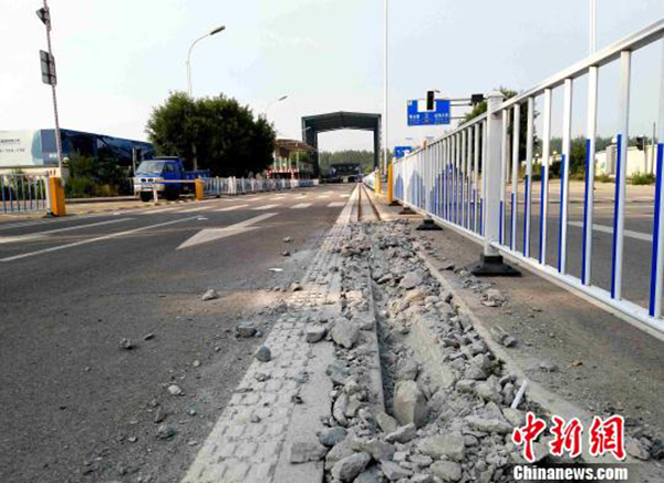 北戴河官方：月底前拆除“巴铁试验线”，恢复道路正常通行