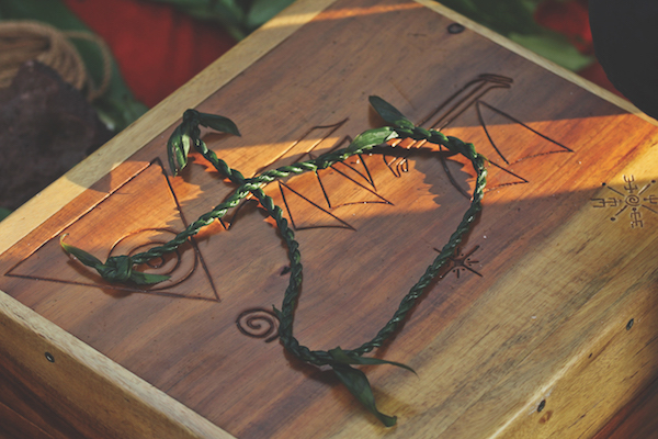 只凭借观星、洋流和风，波利尼西亚独木舟完成三年环球远航