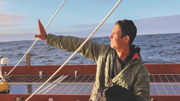 只凭借观星、洋流和风，波利尼西亚独木舟完成三年环球远航