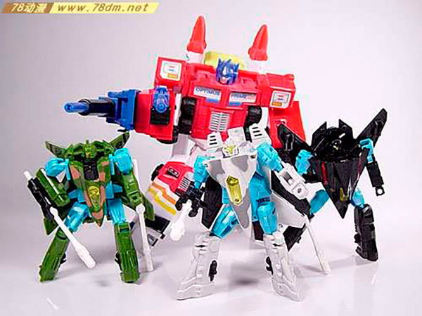 《变形金刚》造型进化史：从方块大战到爆炸变形