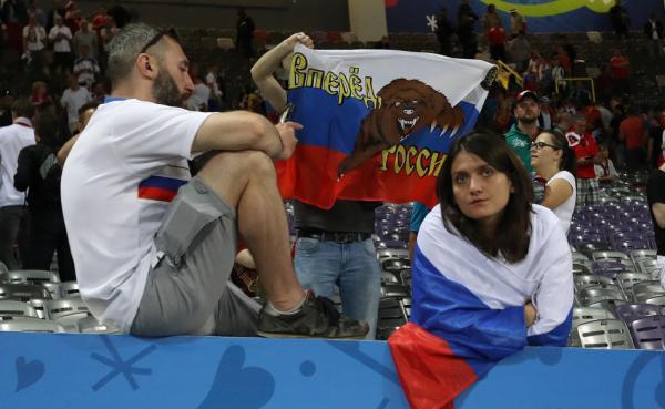 联合会杯出局，足协委员要打球员耳光！俄罗斯才是欧洲中国队