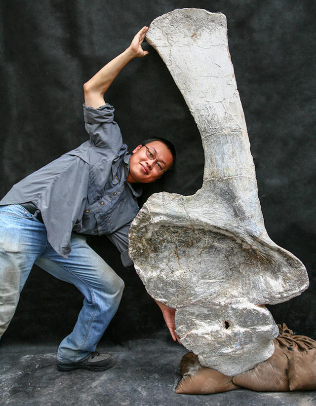 邢立达：为了发现中国的恐龙，他正在和推土机赛跑