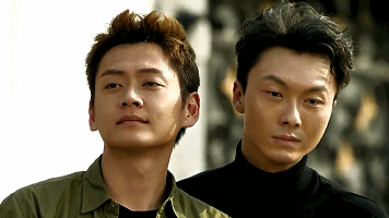 港产夜魔侠，不用暴力，只动嘴巴