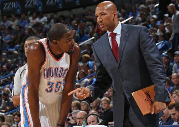 这是NBA颁奖礼最感动瞬间：面对杀妻凶手，他曾选择了宽恕