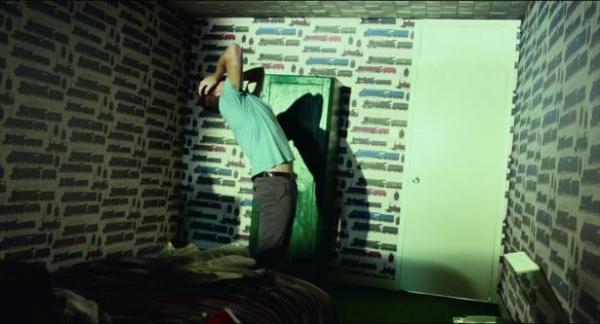 睡不着｜许你出走半生，归来仍是废柴