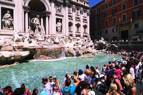 澎湃联播｜不是所有的交通工具上去了就要投币、祈福