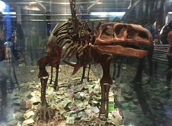 澎湃联播｜不是所有的交通工具上去了就要投币、祈福