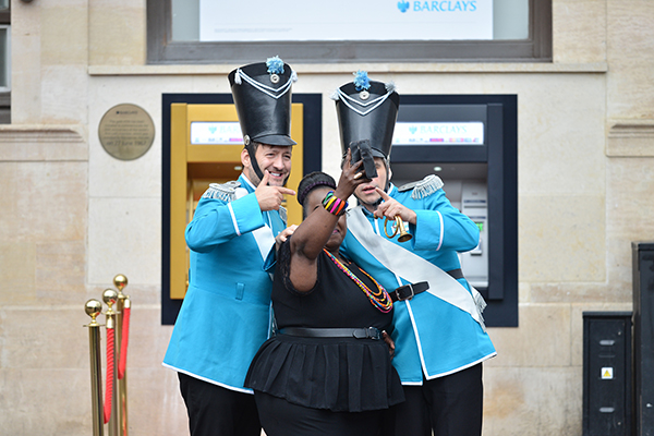 趣看｜你知道吗？世界第一台自动取款机50岁啦